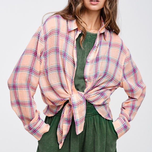 La Miel Liz Shirt - Picture 7 of 7